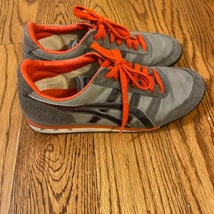 ASICS ontisuka tiger